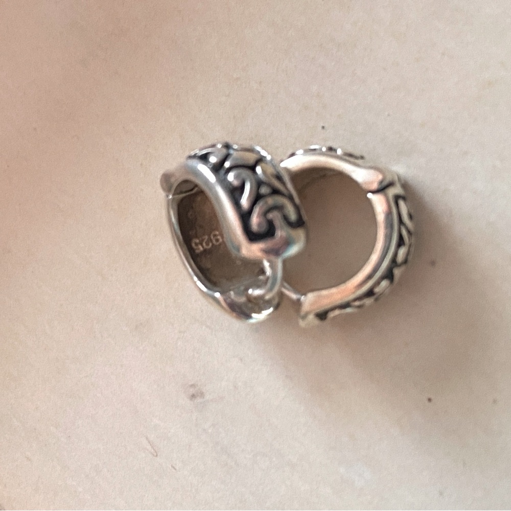 Silpada decorative small hoop